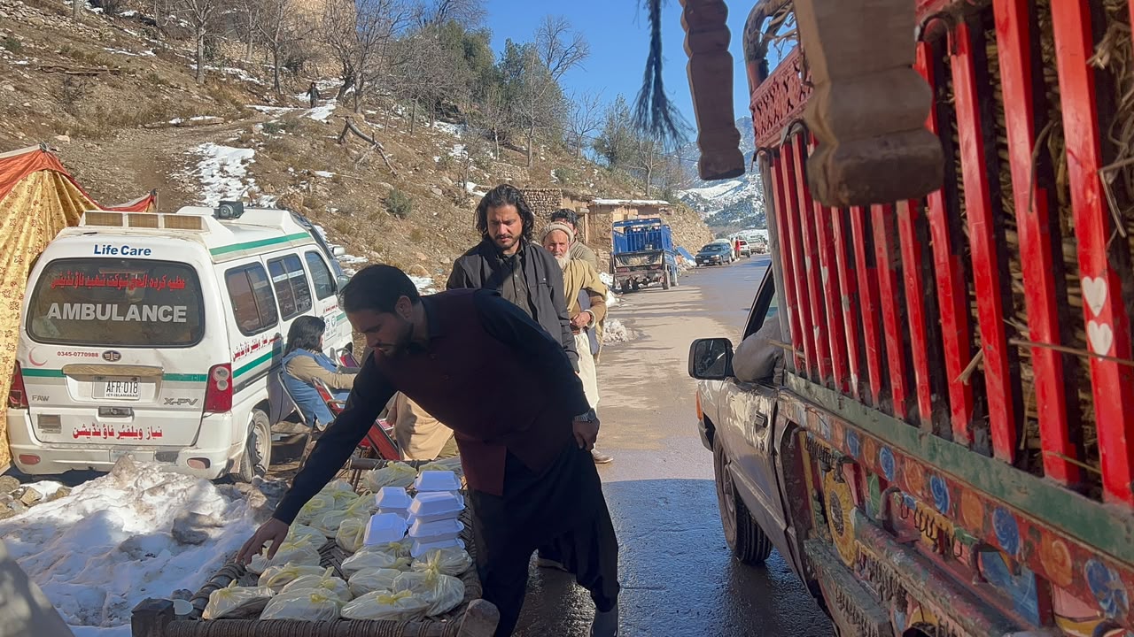 Medical camp for refugees in Tirah